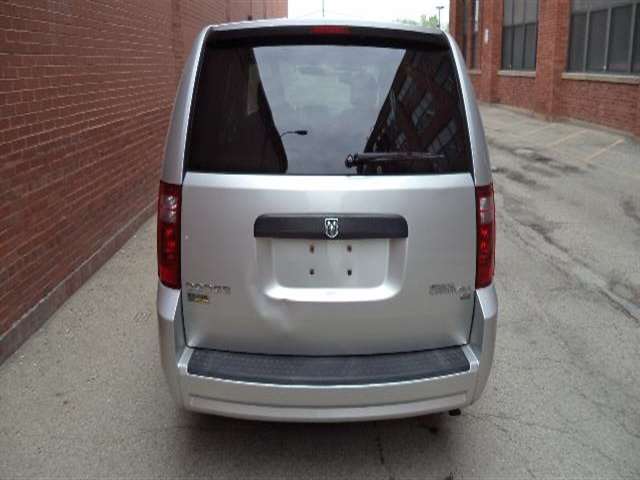 2010 Dodge Grand Caravan SE 4dr Mini-Van